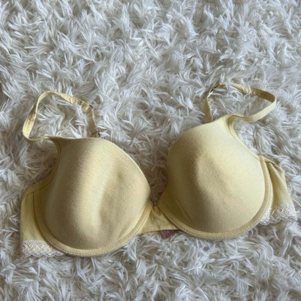 Affinitas Intimates yellow lace trimmed underwire push up bra 36 D